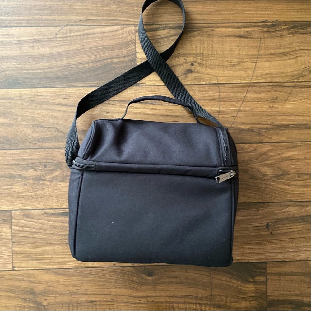 Carhartt Deluxe Lunch Coole 11”X9”X7” View 2